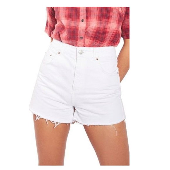 Topshop Pants - Topshop Women's Mom High Rise White Denim Shorts Size 12